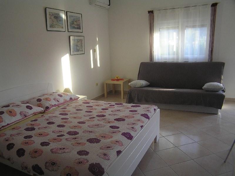 Deda Apartments Pag Town Exterior photo